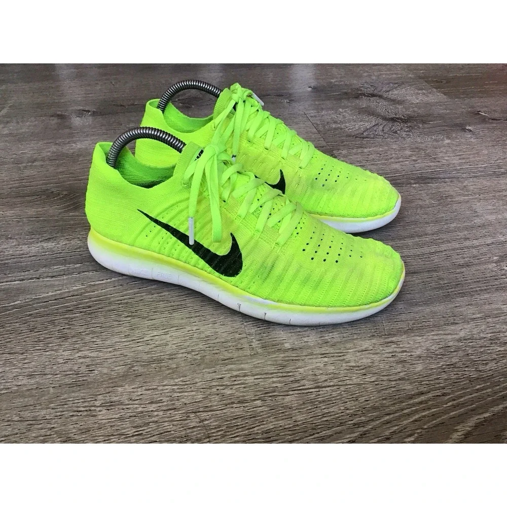 Nike Free RN Flyknit Sneakers Women's Size 9.5 Yellow Volt Shoes 842546-700
